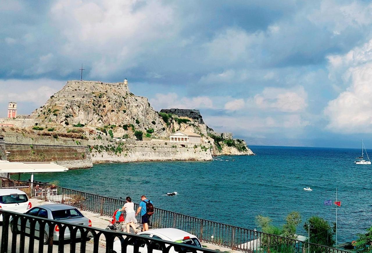 Aay- Best Corfu Town & Sea Apart 2Bedroom Renovated + Lift / Comfy&Design+Wifi Kültér fotó